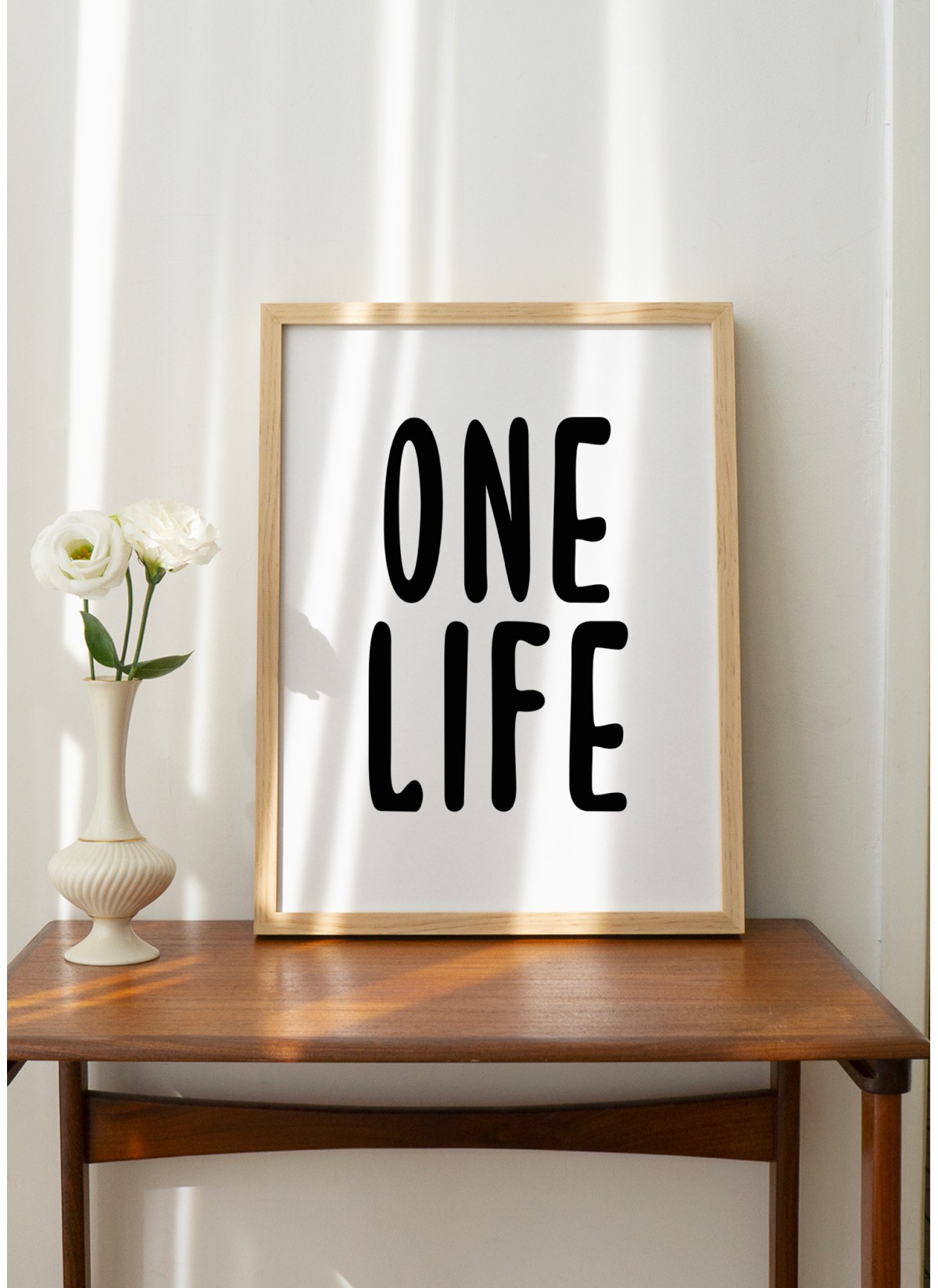 Affiche "One life" 2