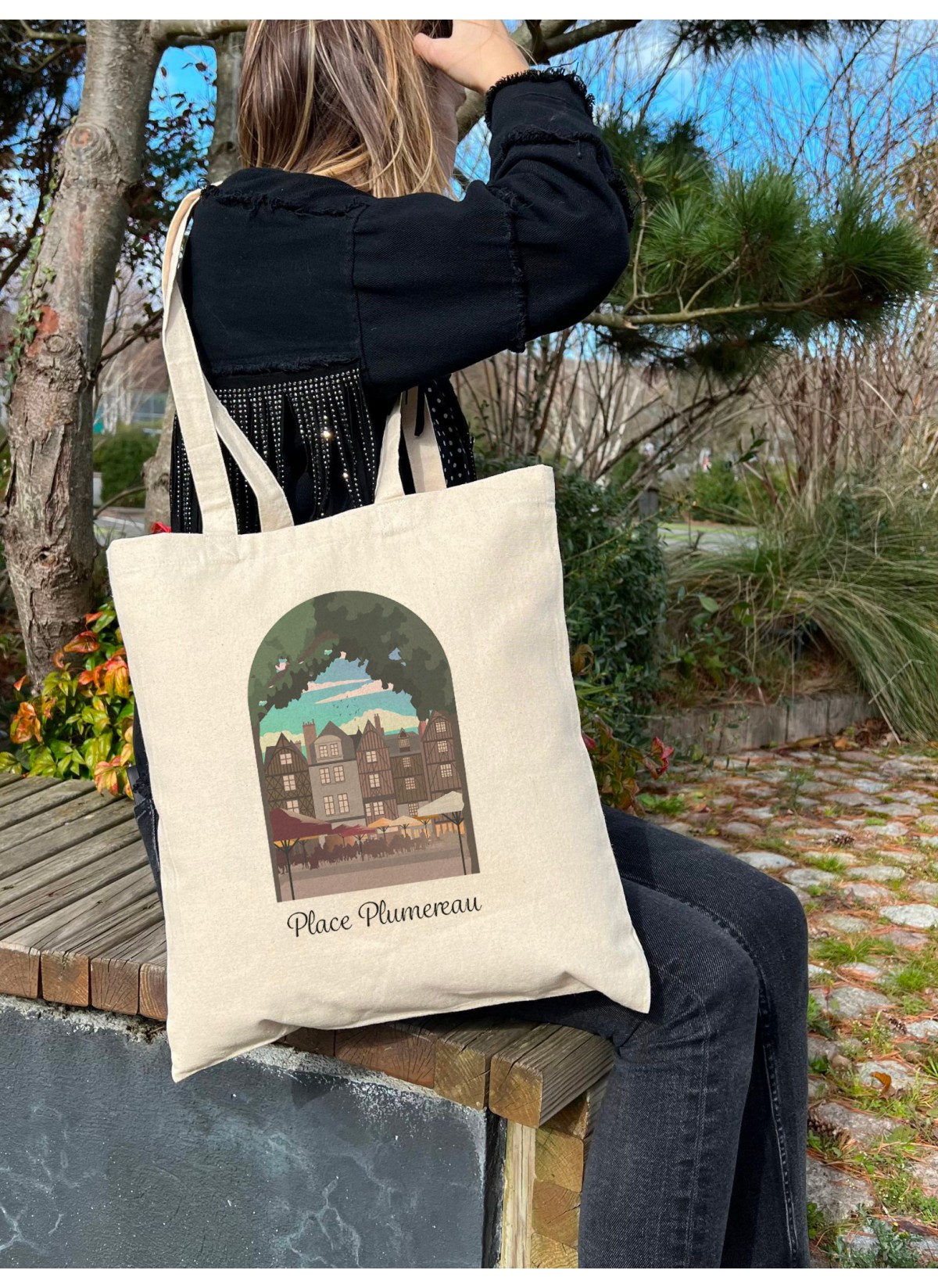 Tote Bag Tours - Place Plumereau, idée cadeau | L’Afficherie