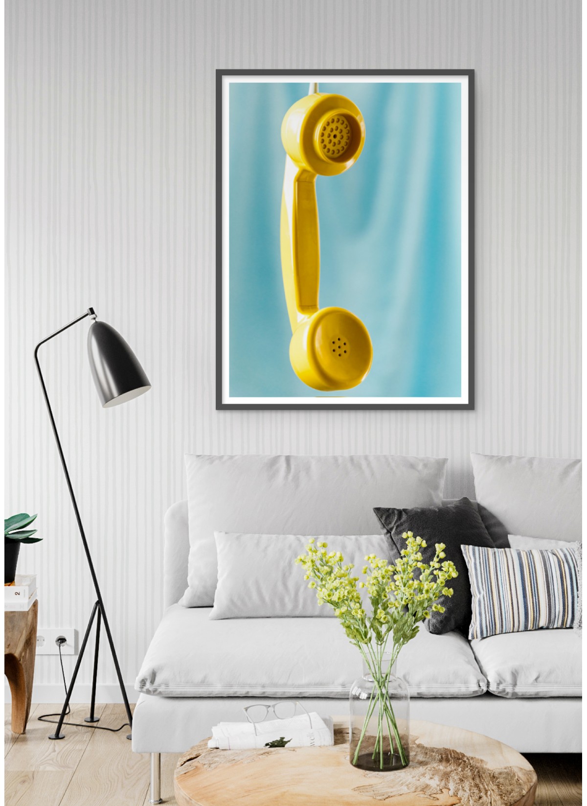 Affiche Yellow Phone 1